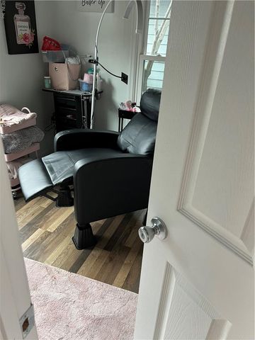 49 W Queens Way WAY, Hampton, VA 23669