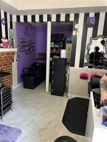 49 W Queens Way WAY, Hampton, VA 23669