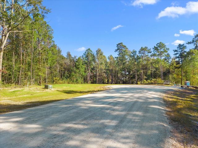 195 Bunkhouse Road, New Waverly, TX 77358
