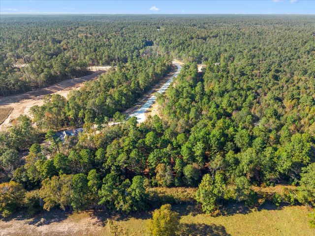 195 Bunkhouse Road, New Waverly, TX 77358