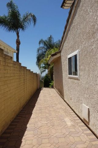 2534 E Vista, Upland, CA 91784