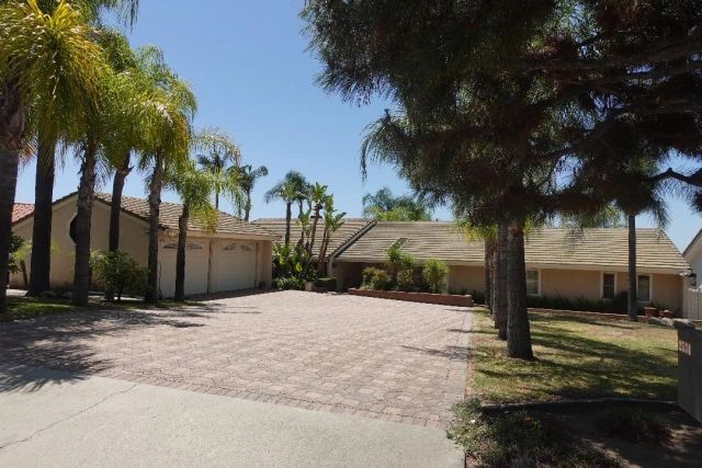 2534 E Vista, Upland, CA 91784