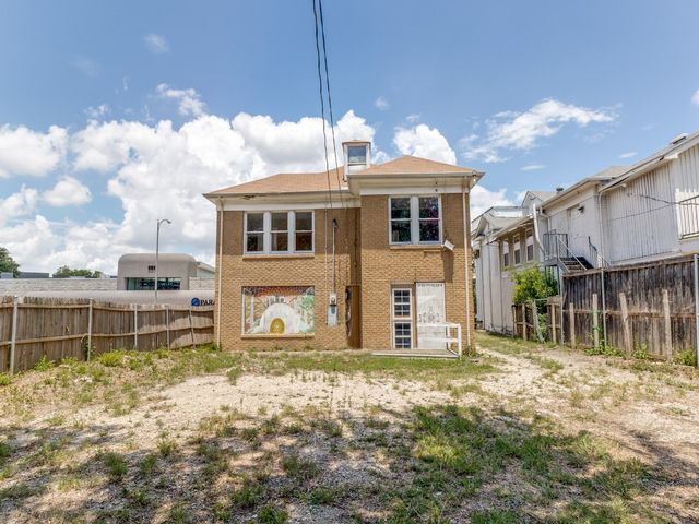 5832 Live Oak Street, Dallas, TX 75214