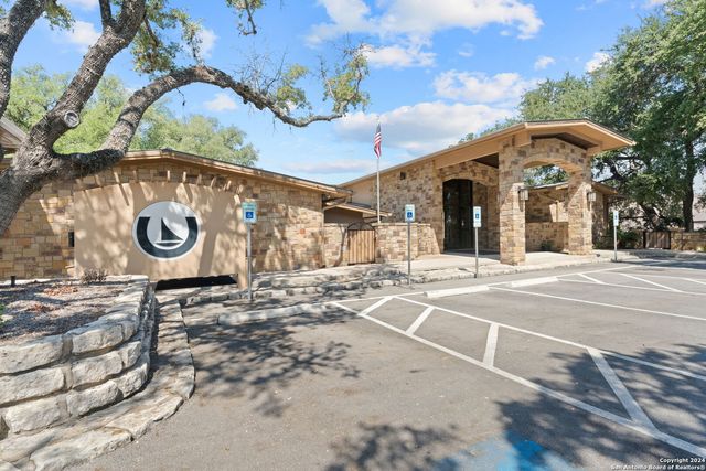 706 Sidewinder, Horseshoe Bay, TX 78657