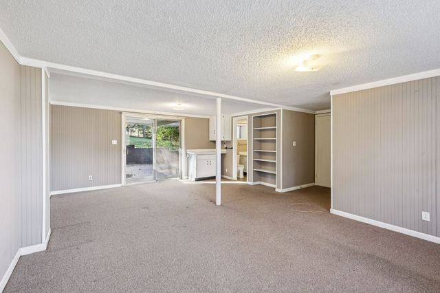 536 Aurelia Lynn Dr, Clarksville, TN 37042