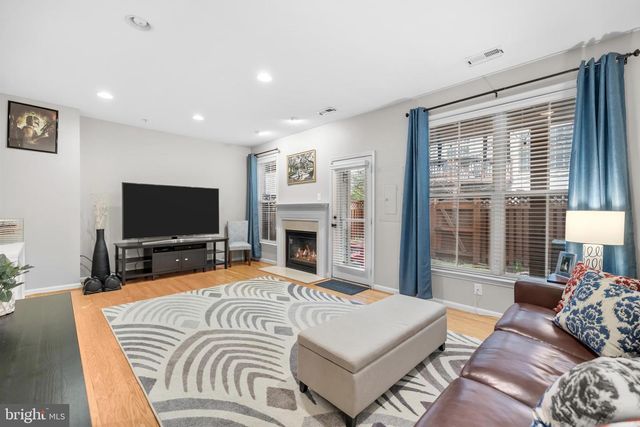 5236 BRAWNER PL, Alexandria, VA 22304