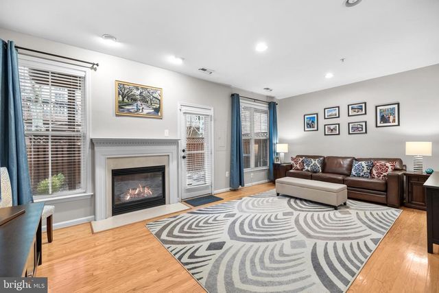 5236 BRAWNER PL, Alexandria, VA 22304