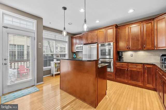 5236 BRAWNER PL, Alexandria, VA 22304