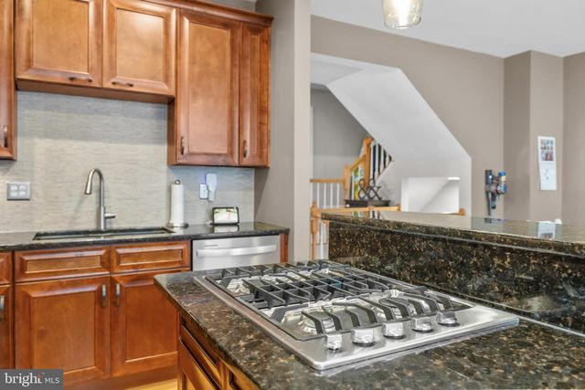 5236 BRAWNER PL, Alexandria, VA 22304