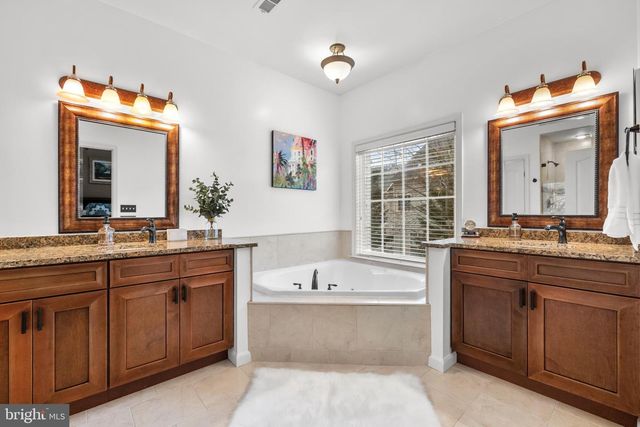 5236 BRAWNER PL, Alexandria, VA 22304