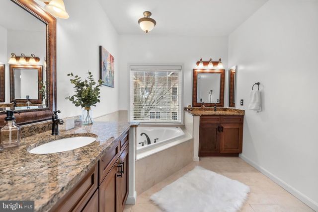 5236 BRAWNER PL, Alexandria, VA 22304