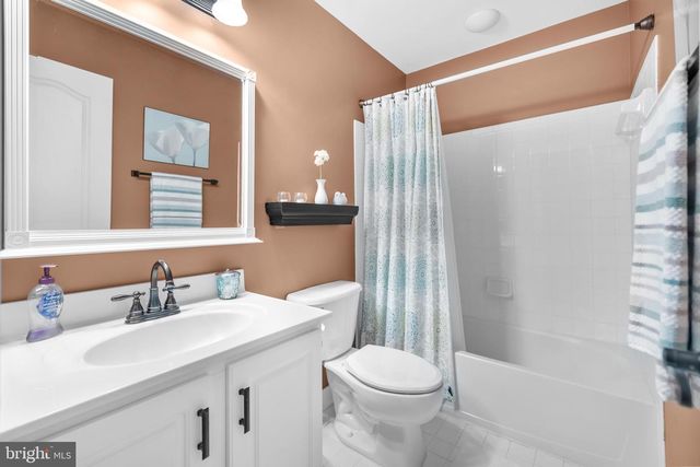 5236 BRAWNER PL, Alexandria, VA 22304