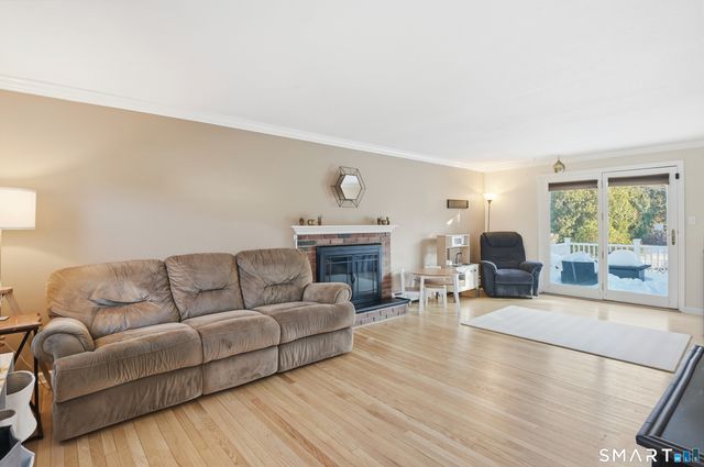 457 Curtiss Street, Southington, CT 06489