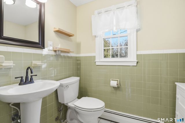 457 Curtiss Street, Southington, CT 06489