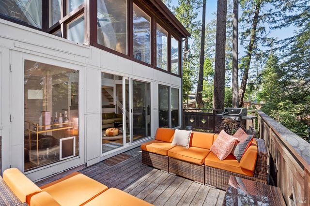 55 Sylvan Way, Woodacre, CA 94973