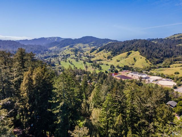 55 Sylvan Way, Woodacre, CA 94973