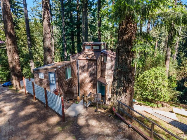 55 Sylvan Way, Woodacre, CA 94973