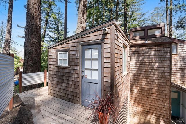 55 Sylvan Way, Woodacre, CA 94973