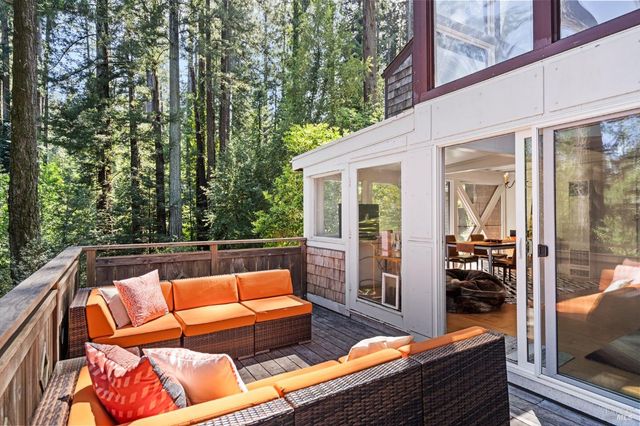 55 Sylvan Way, Woodacre, CA 94973