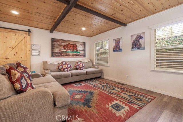 332 Vista, Big Bear Lake, CA 92315