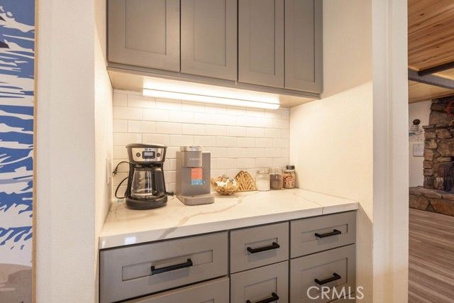 332 Vista, Big Bear Lake, CA 92315