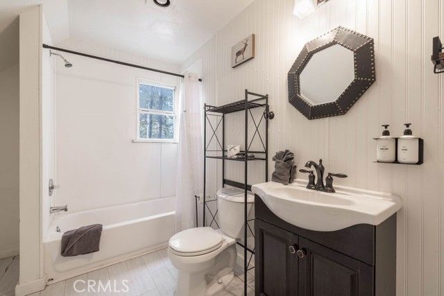 332 Vista, Big Bear Lake, CA 92315