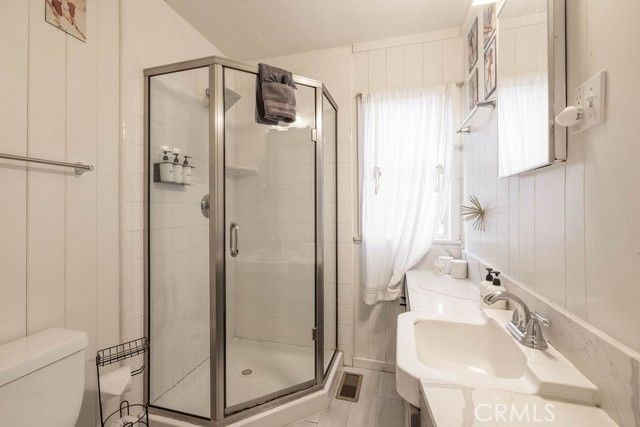 332 Vista, Big Bear Lake, CA 92315