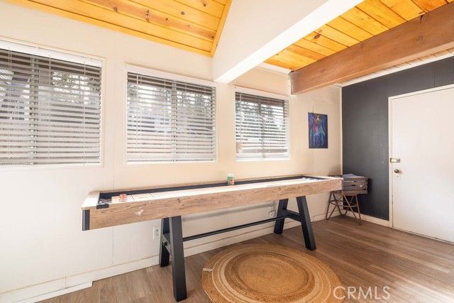 332 Vista, Big Bear Lake, CA 92315