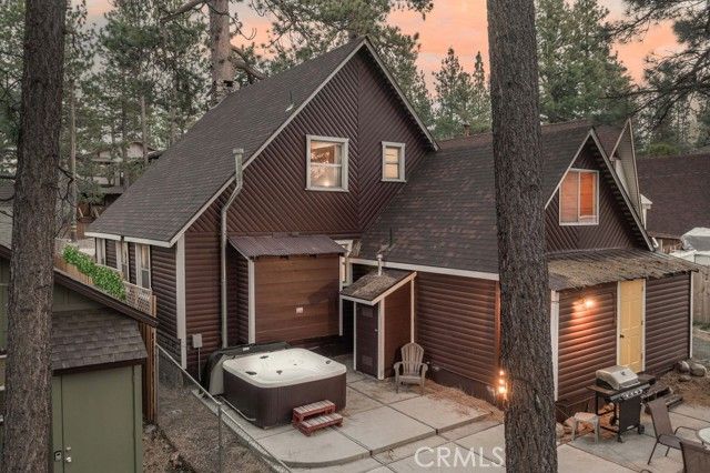 332 Vista, Big Bear Lake, CA 92315