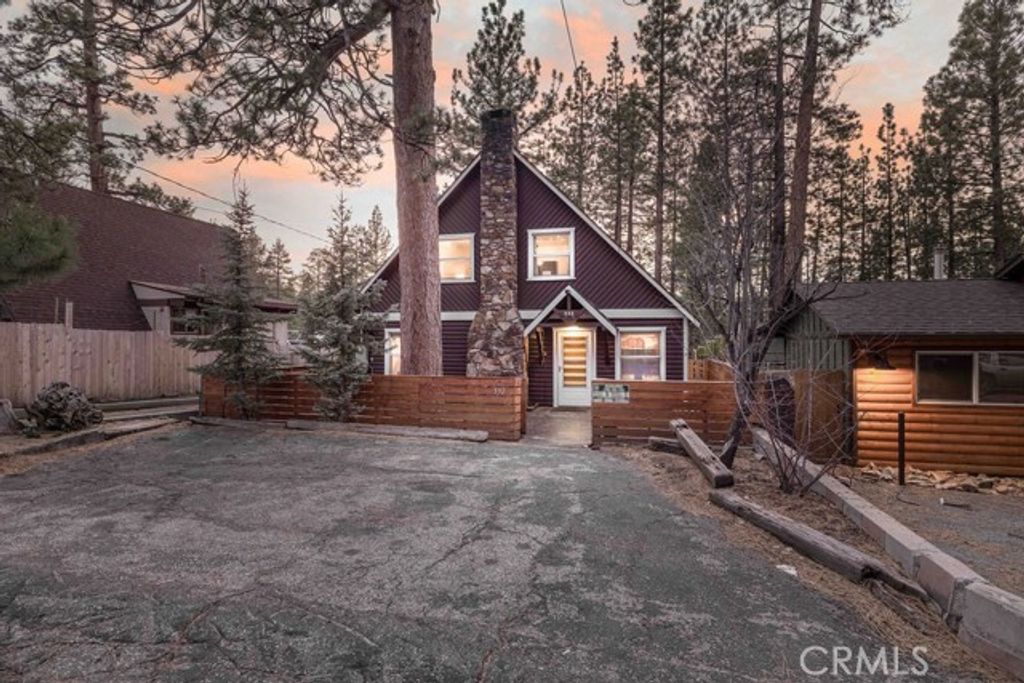 332 Vista, Big Bear Lake, CA 92315