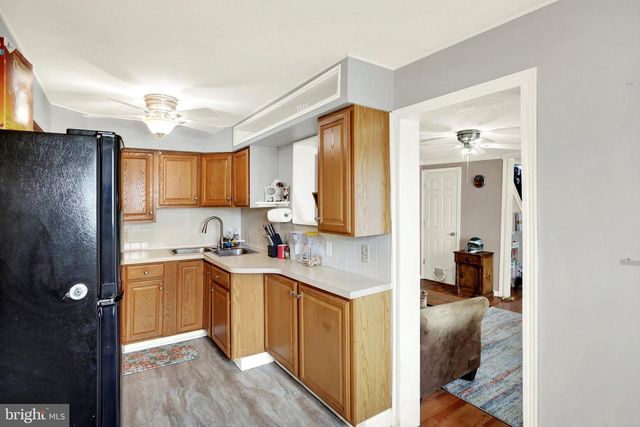 468 ELIZABETH ST, Highspire, PA 17034