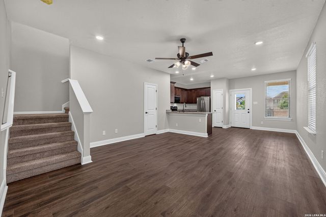 7625 AGAVE BND, San Antonio, TX 78253