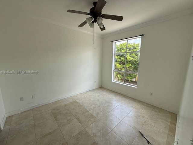 7420 W 20th Ave 355, Hialeah, FL 33016