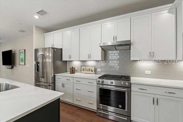 321 Blue Jay Ln, Bluffton, SC 29909
