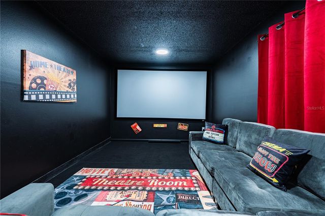 6504 39TH AVENUE W, Bradenton, FL 34209