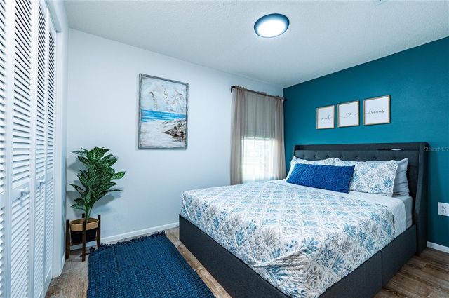 6504 39TH AVENUE W, Bradenton, FL 34209