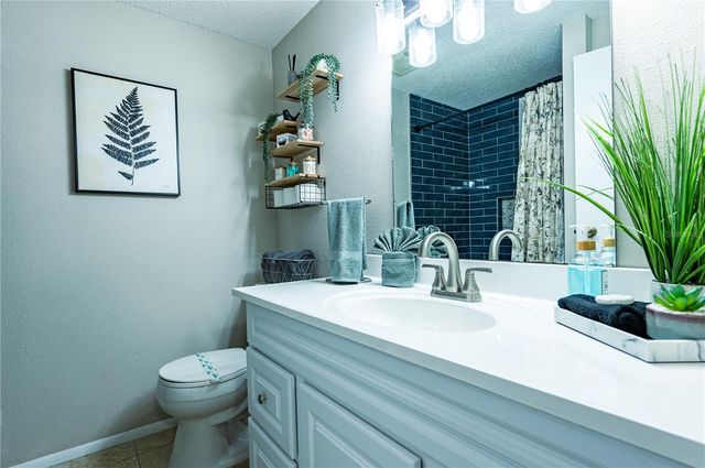 6504 39TH AVENUE W, Bradenton, FL 34209