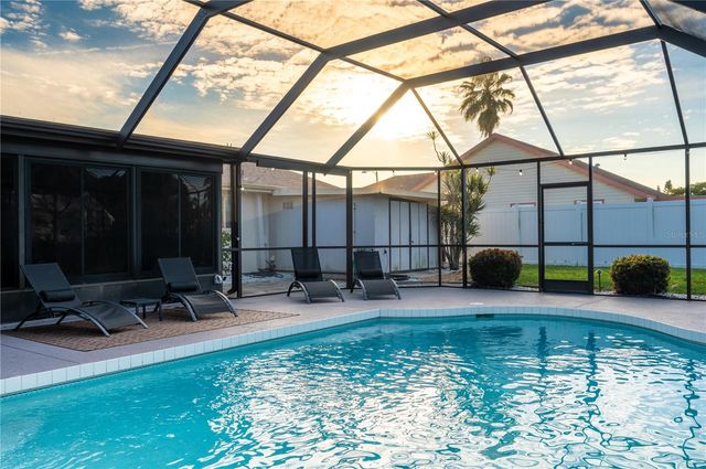 6504 39TH AVENUE W, Bradenton, FL 34209