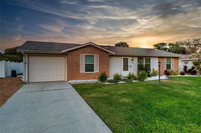 6504 39TH AVENUE W, Bradenton, FL 34209