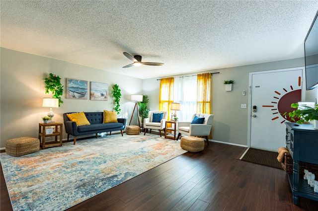 6504 39TH AVENUE W, Bradenton, FL 34209