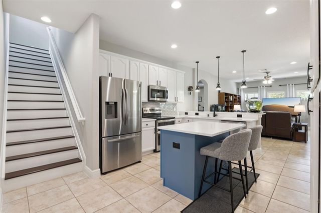 3918 SAFFLOWER TERRACE, Oviedo, FL 32766