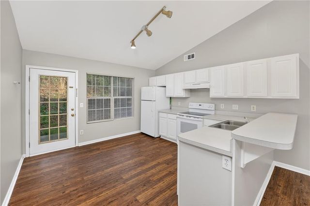 240 Jacobs Way C, Jasper, GA 30143