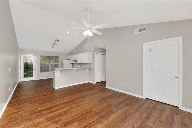 240 Jacobs Way C, Jasper, GA 30143