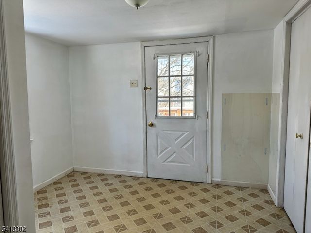 29 Broad St, Branchville Boro, NJ 07826