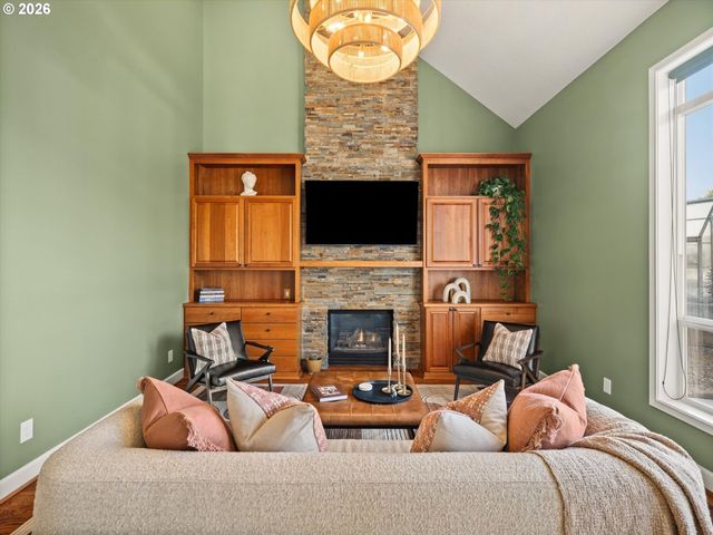 13704 Nw 49TH Ave, Vancouver, WA 98685