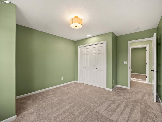 13704 Nw 49TH Ave, Vancouver, WA 98685