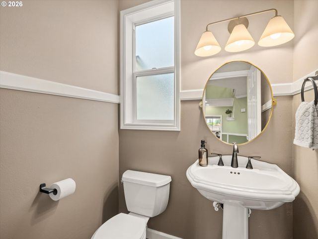 13704 Nw 49TH Ave, Vancouver, WA 98685