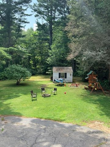 11 Mason Rd, Dudley, MA 01571