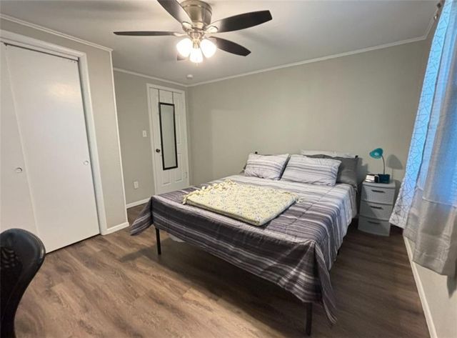 716 W Hurt Street, Liberty, MO 64068