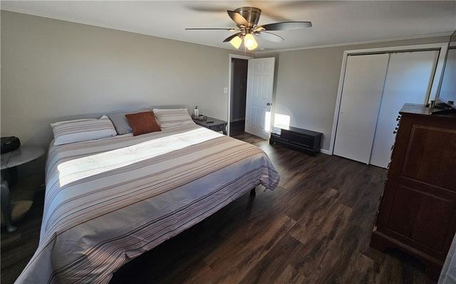 716 W Hurt Street, Liberty, MO 64068